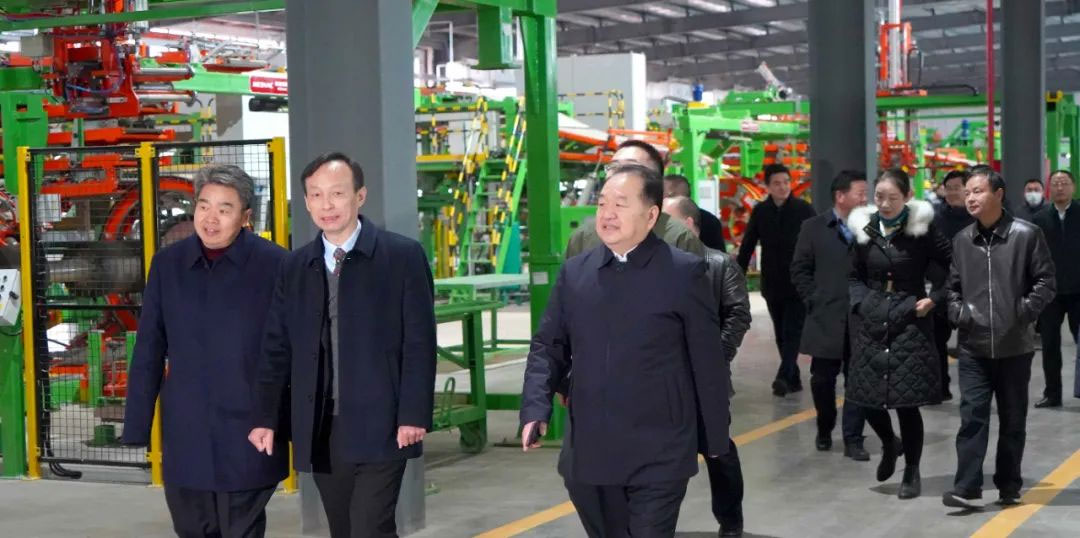 warmly-celebrate-the-successful-completion-of-the-trial-commissioning-ceremony-of-the-all-steel-tire-project-of-hubei-jiashun-tyre-co-ltd3.jpg warmly-celebrate-the-successful-completion-of-the-trial-commissioning-ceremony-of-the-all-steel-tire-project-of-hubei-jiashun-tyre-co-ltd3.jpg